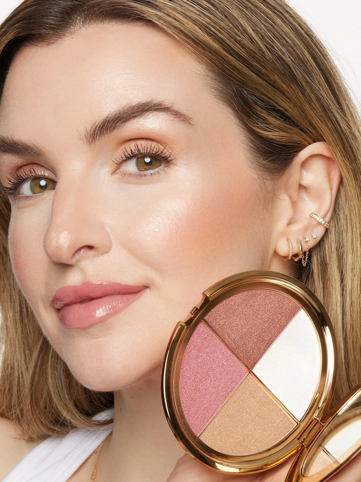 LUHAKA® Glow-Garderobe mit Palette für Augen und Wangen